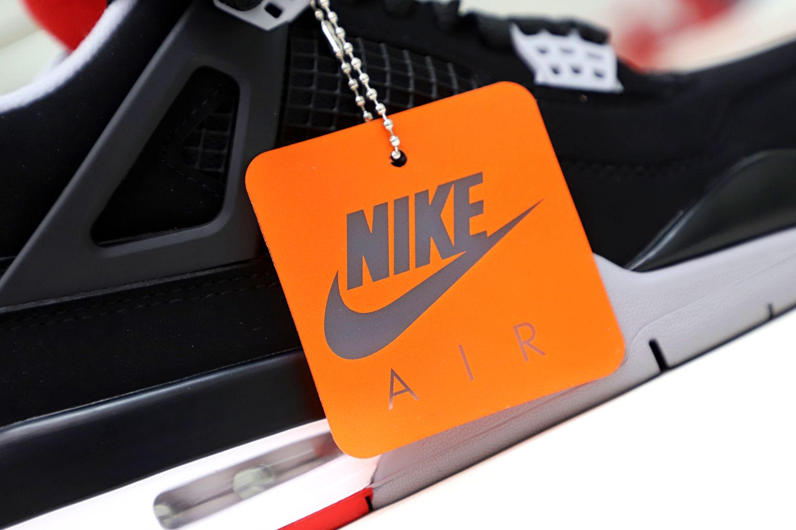 AIR JORDAN 4 RETRO OG BRED 2019