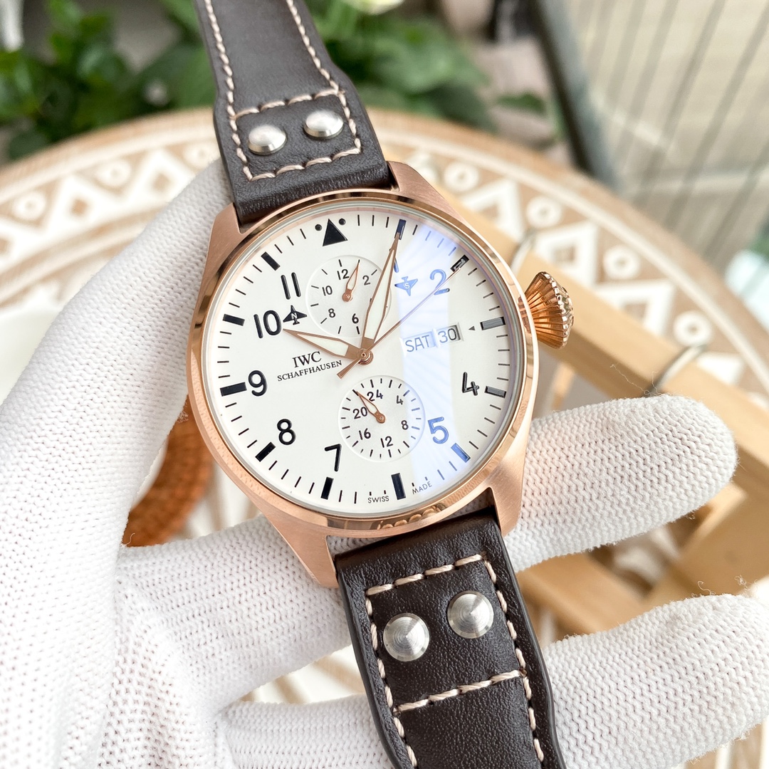 IWC- Fine men's watches Fully automatic mechanical movement, top 316 steel case and strap