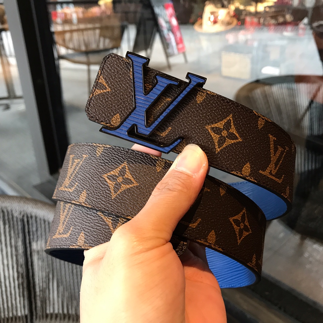 LOUIS VUITTO 40MM REVERSIBLE BELT