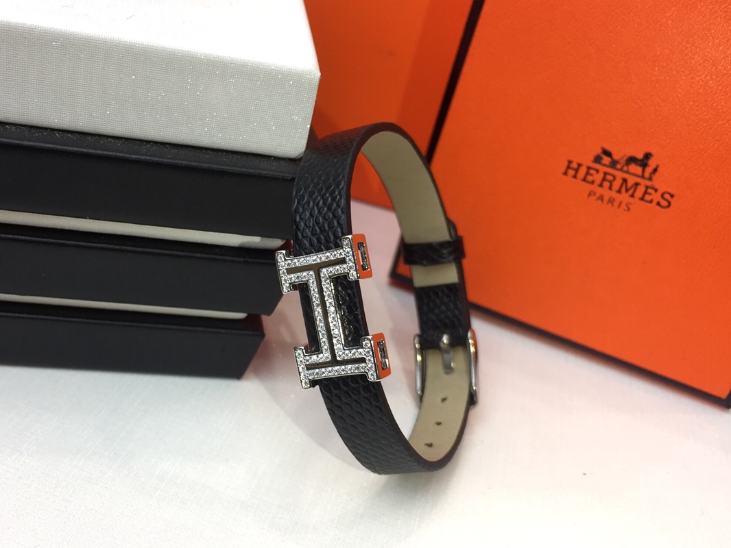 Hermes bracelet