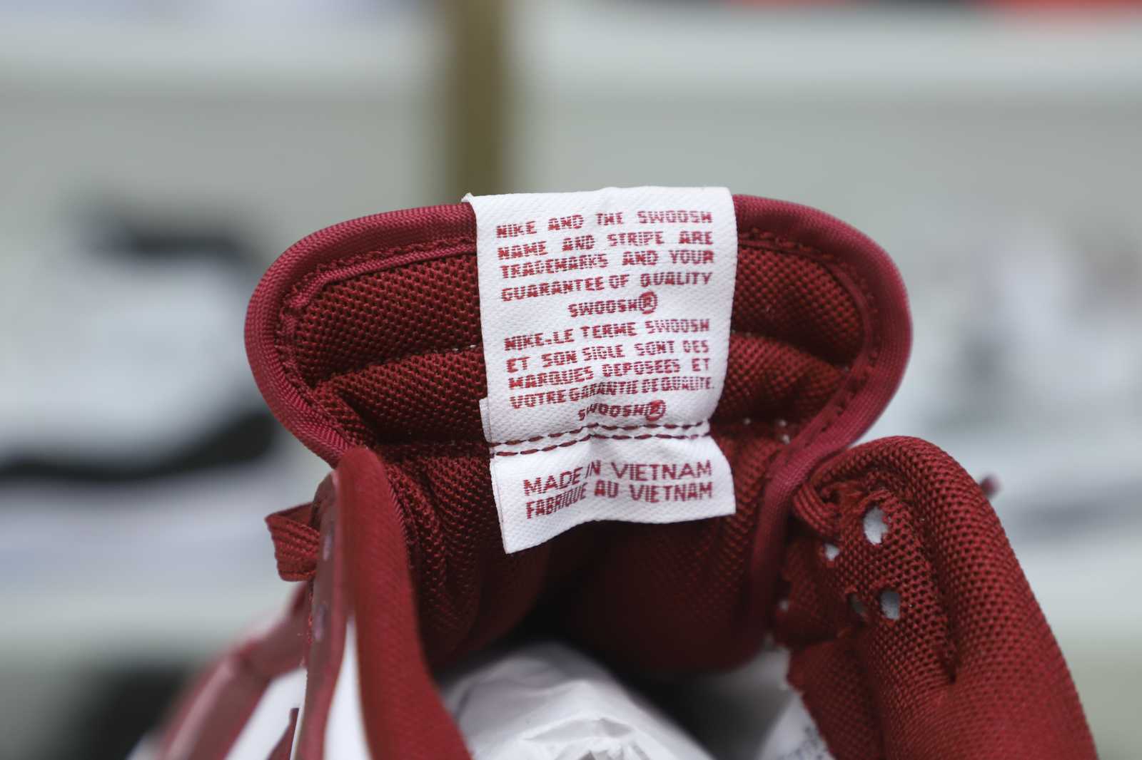 Nike Dunk LowRetro Team Red