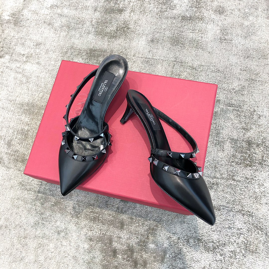 Valentino VT Collection One strap slant heel tow 6.5CM Black