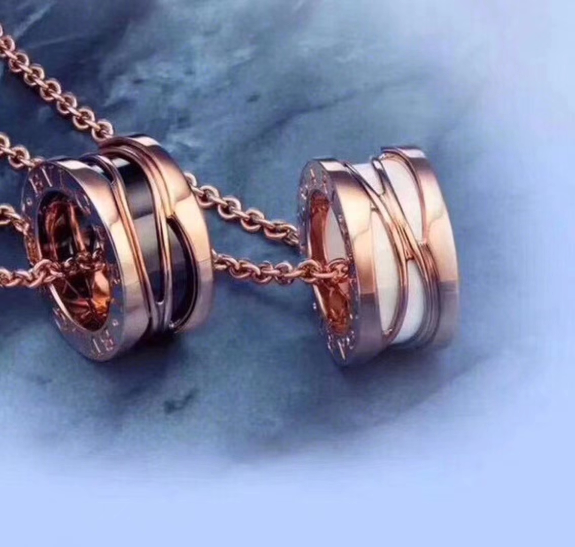 BVLGARI  necklace