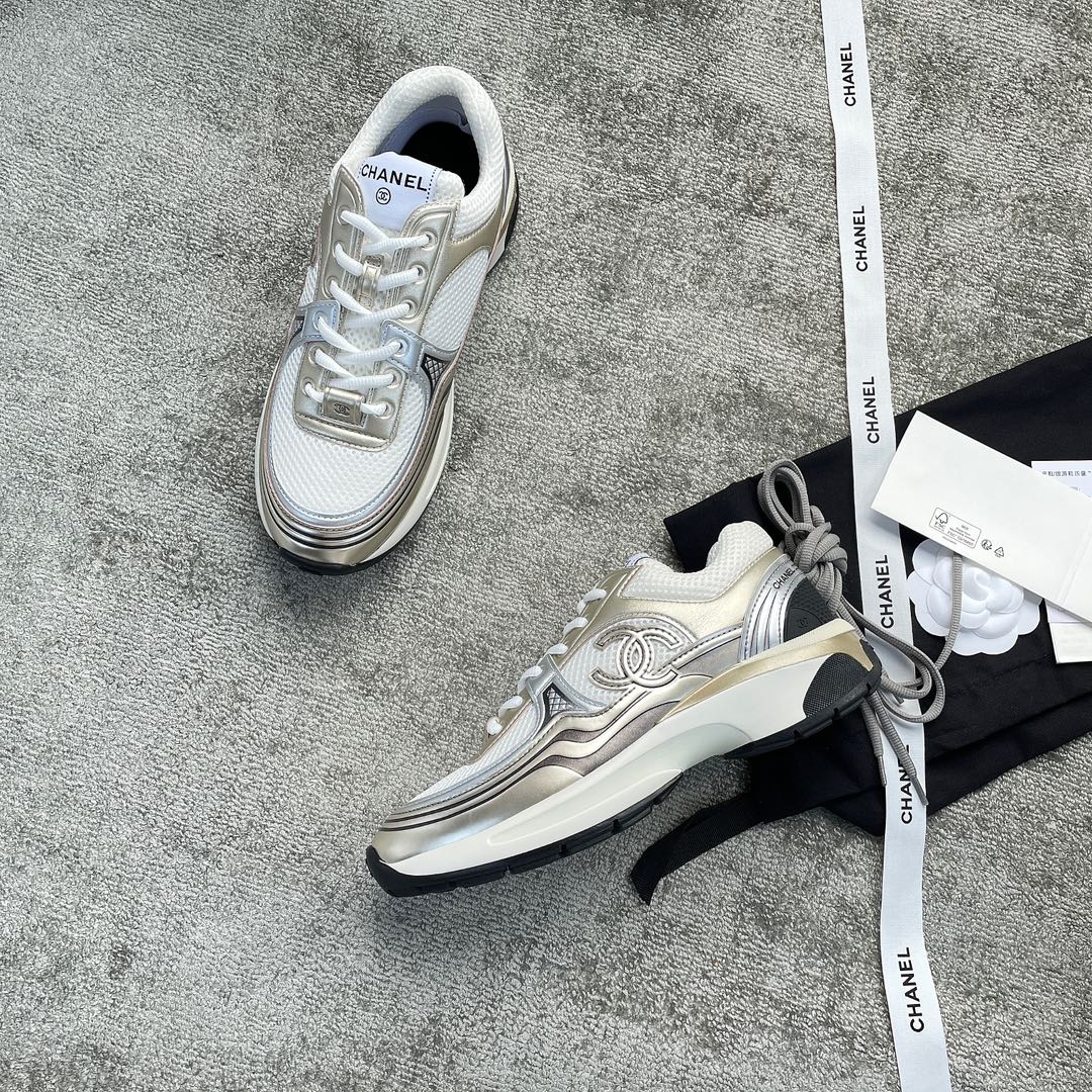 CHANEL A very good-looking sneaker TPU outsole Custom fabric metallic texture