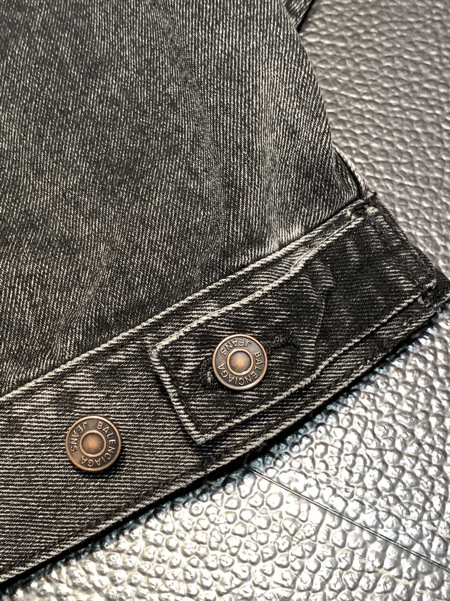 Balenciaga hooded stand collar jacket