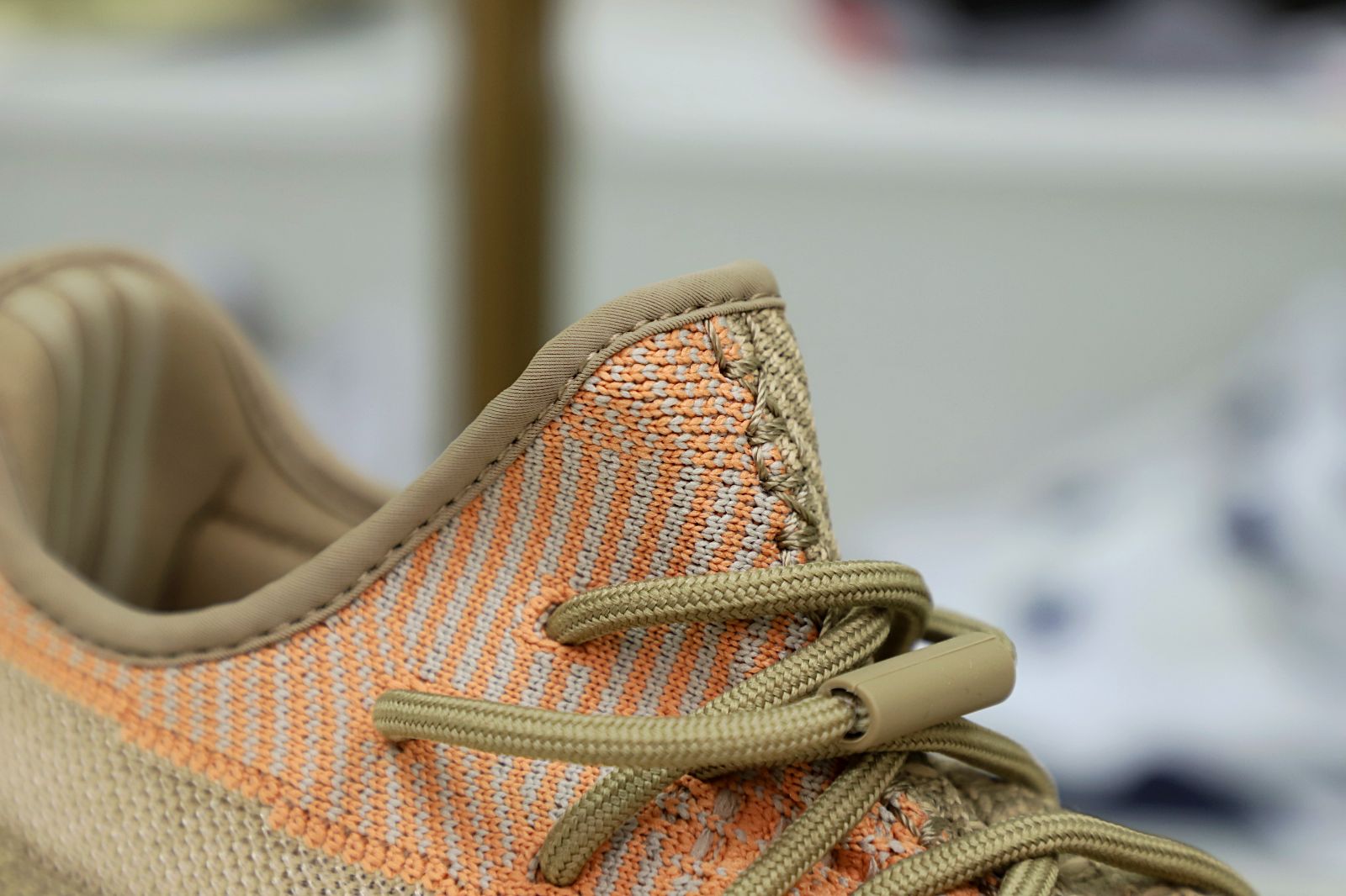 Yeezy boost 350 v2 sand