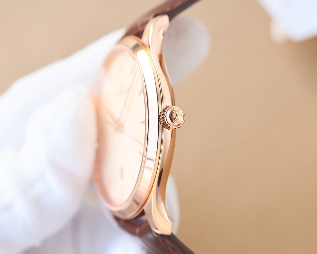 Jaeger-LeCoultre Master Ultra-thin Collection