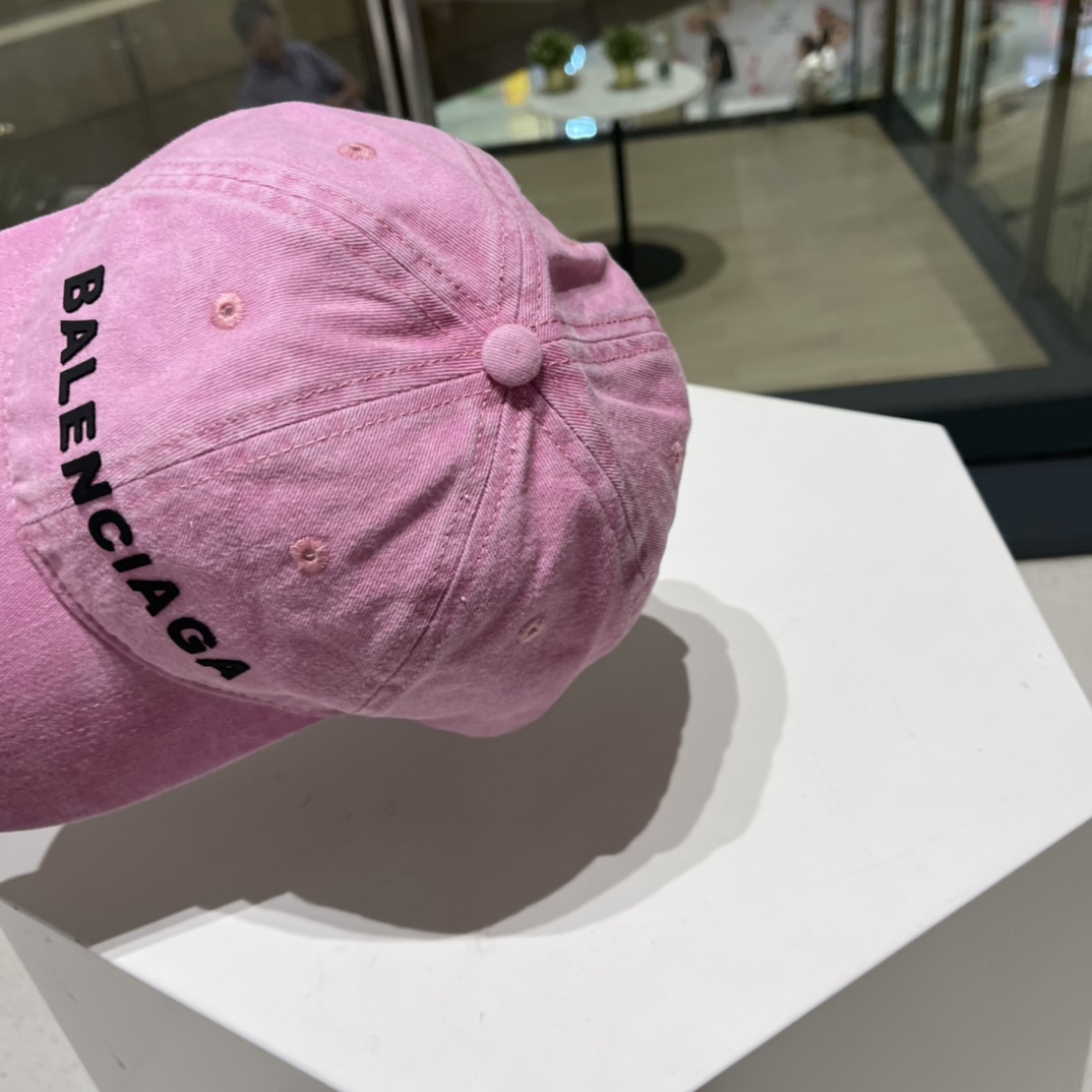 Balenciaga new high-end baseball cap