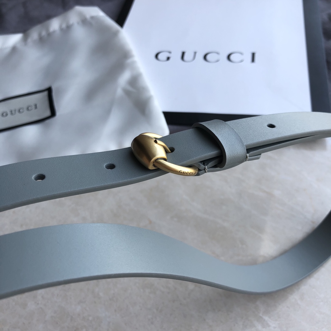 GUCCI new 2.0 retro hot trend pin buckle