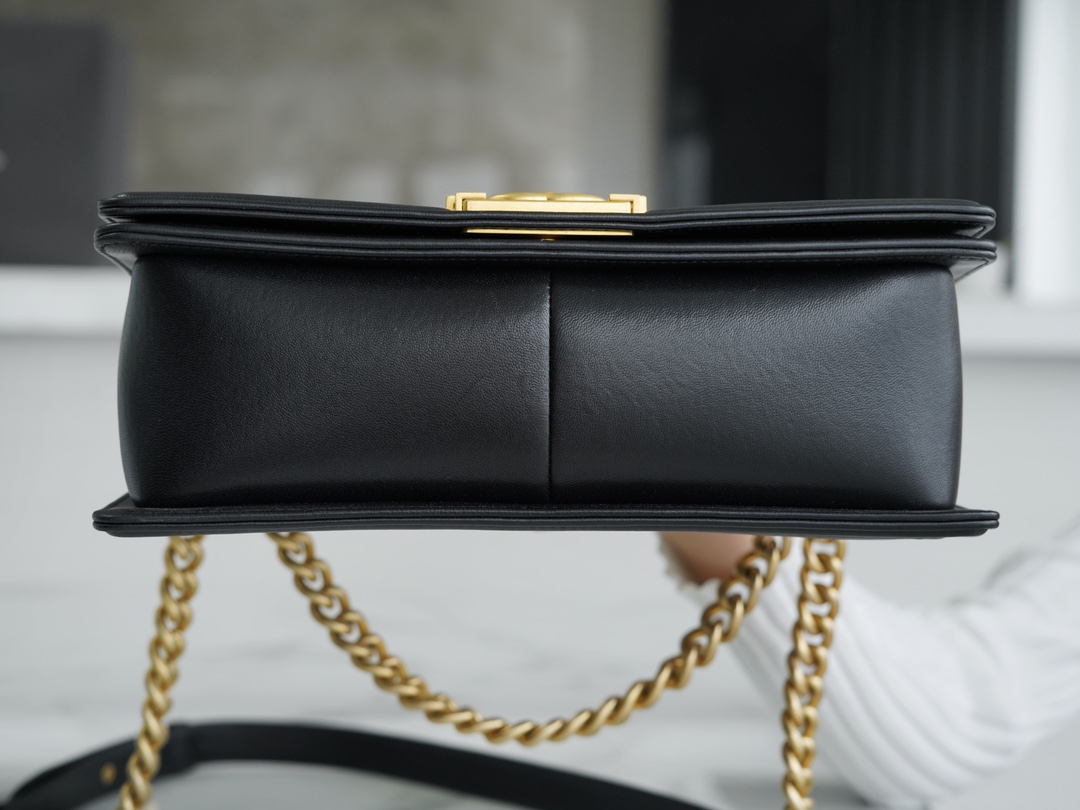 𝗖𝗵𝗮𝗻𝗲𝗹 𝗟𝗲𝗯𝗼 𝘆Italy 🇮🇹GR original lambskin：Medium Black Gold