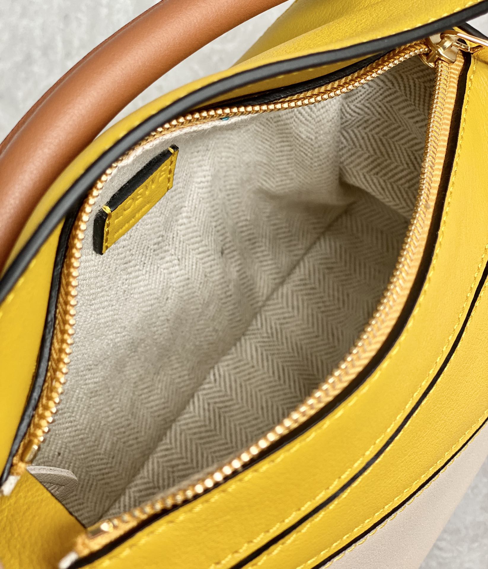 LOEWE super mini Puzzle bag