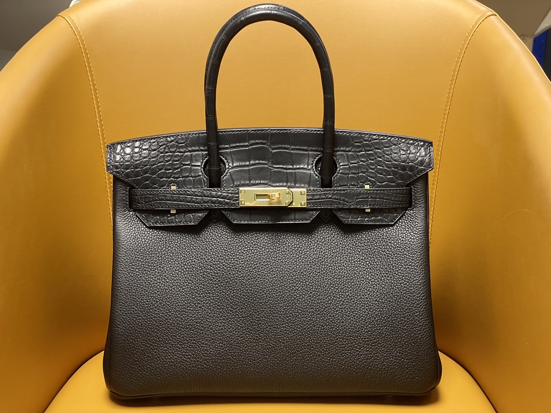 Bk30 touch black togo with matte America 🐊 Gold buckle