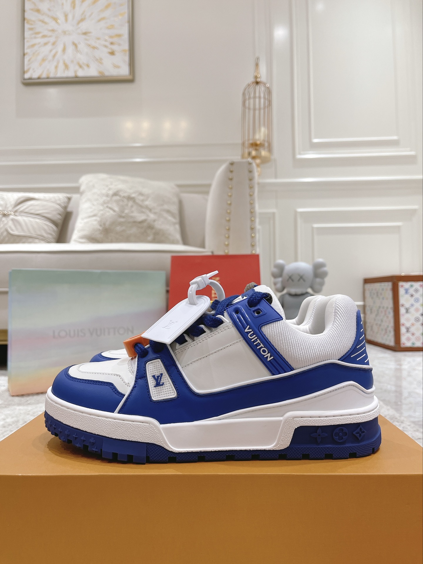 Louis Vuitton couple models DIY buckle sneakers sneakers