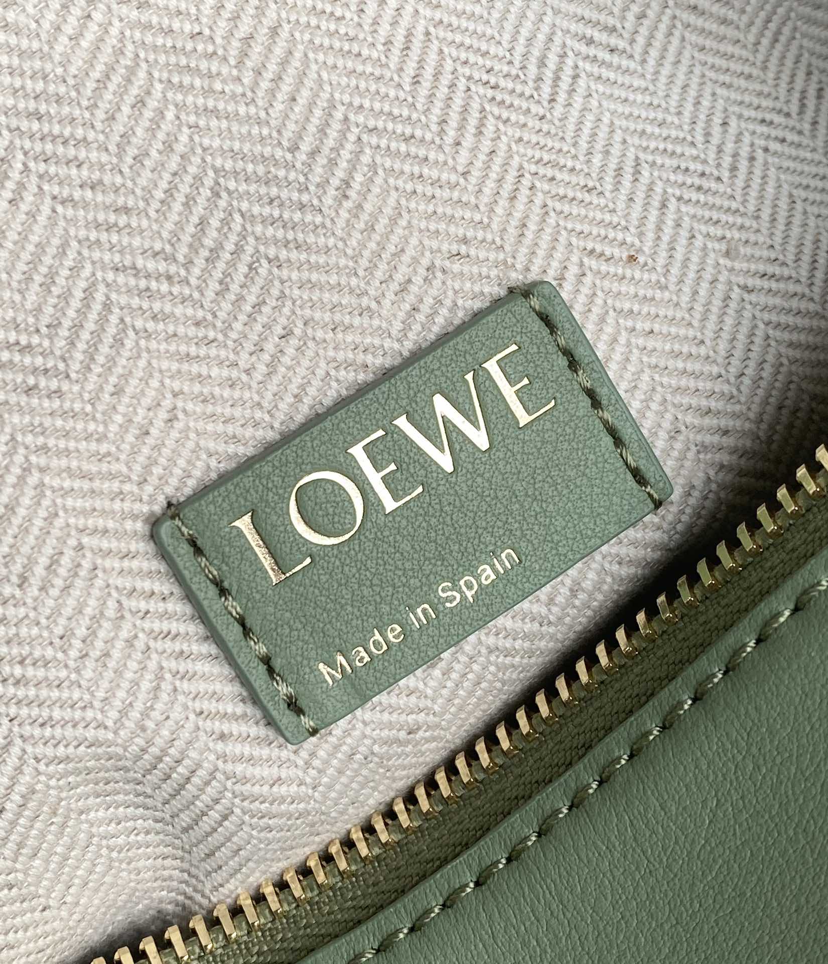 LOEWE cubi full leather lunch box bag