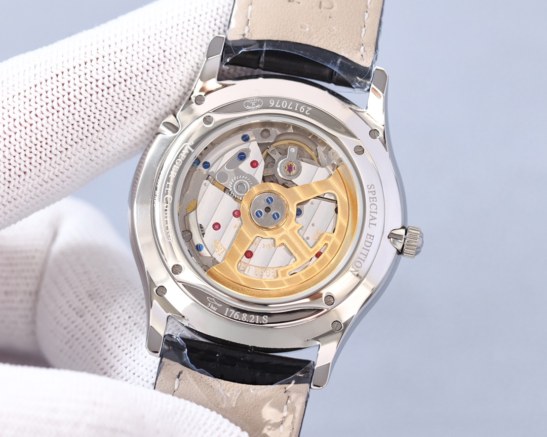 Jaeger-LeCoultre Flip Full Diamond Collection