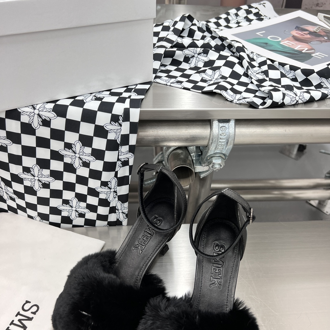 𝐒𝐌𝐅𝐊 ｜𝟐𝟎𝟐𝟐/𝐒𝐒 𝐧𝐞𝐰 SMFK 2022 Cross Flower First One Strap Thin Heel Cross Otter Rabbit Fur Sandals