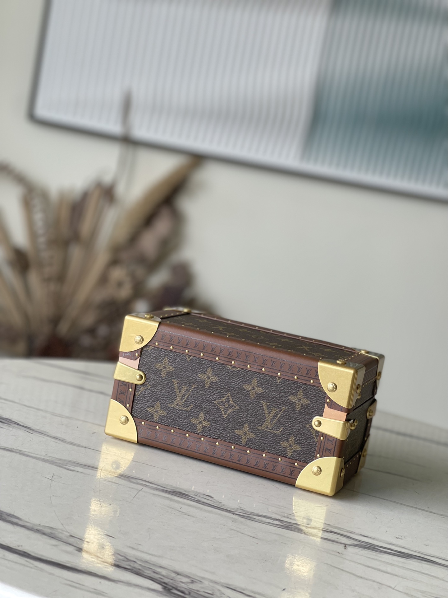 𝐋𝐎𝐔𝐈𝐒 𝐕𝐔𝐈𝐓𝐓𝐎𝐍 M20037 Pink This jewelry box is elegant Monogram canvas bag