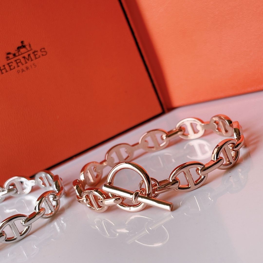 Hermes bracelet