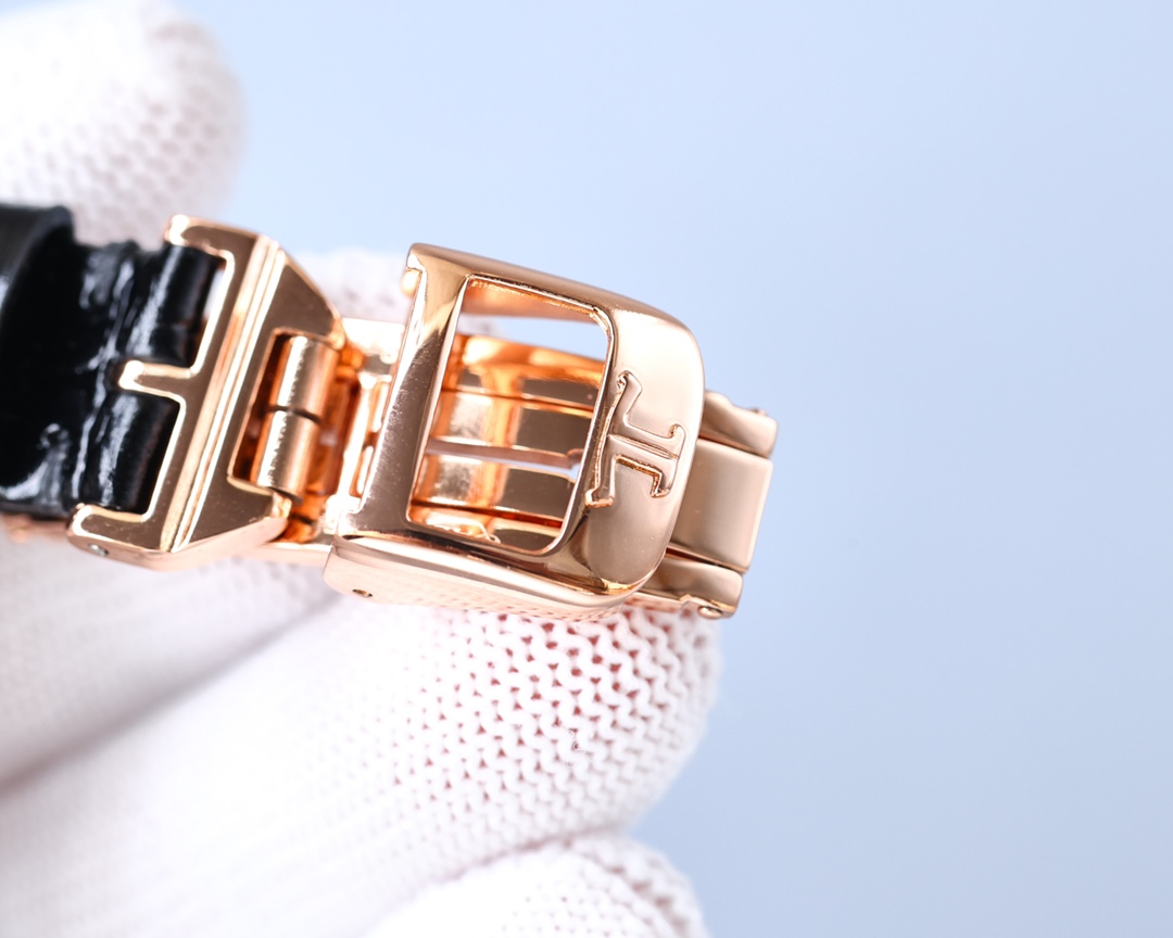 Jaeger-LeCoultre Rendez-VousMoon moon phase watch