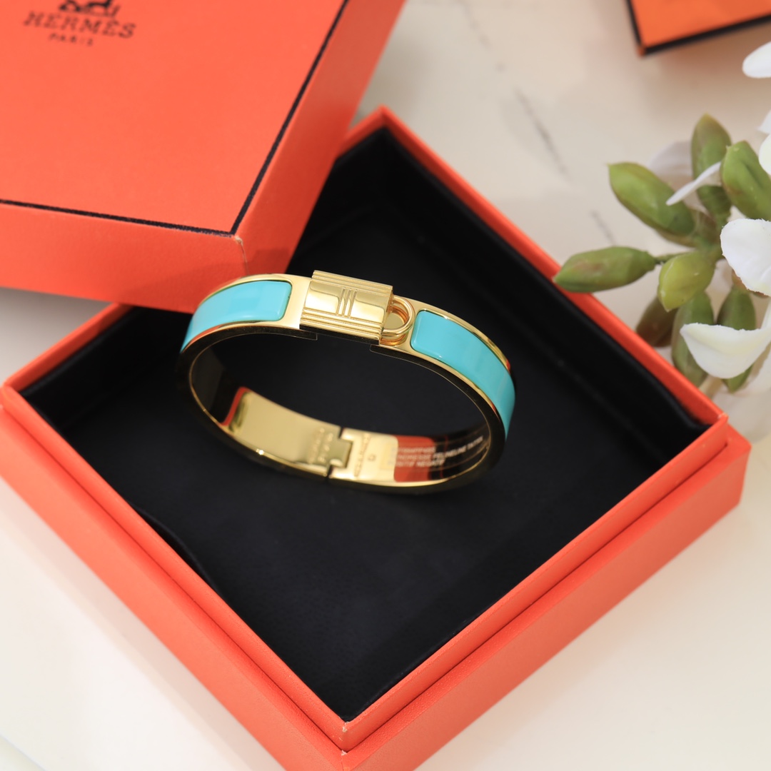 Hermes bracelet