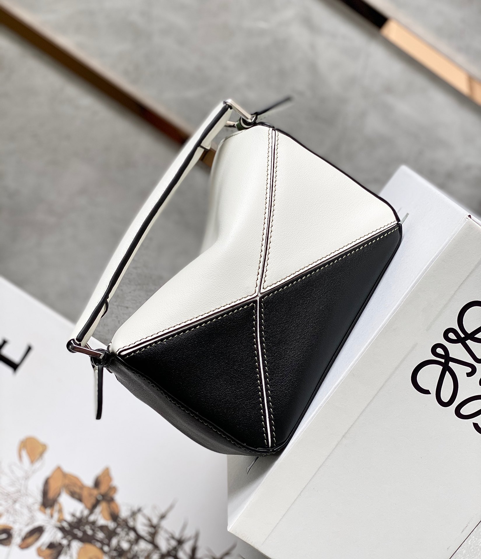LOEWE super mini Puzzle bag