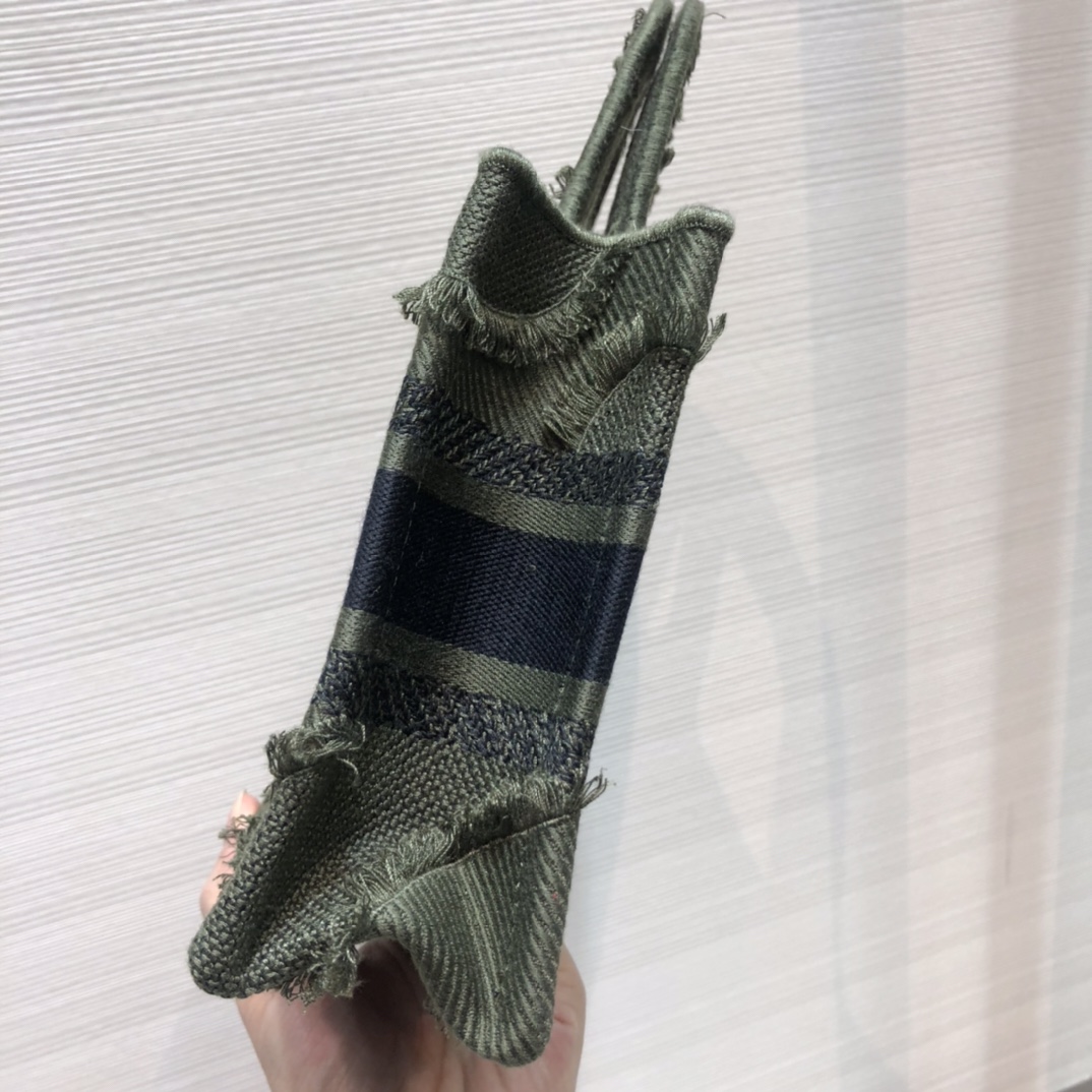 Camouflage series Mini Book tote