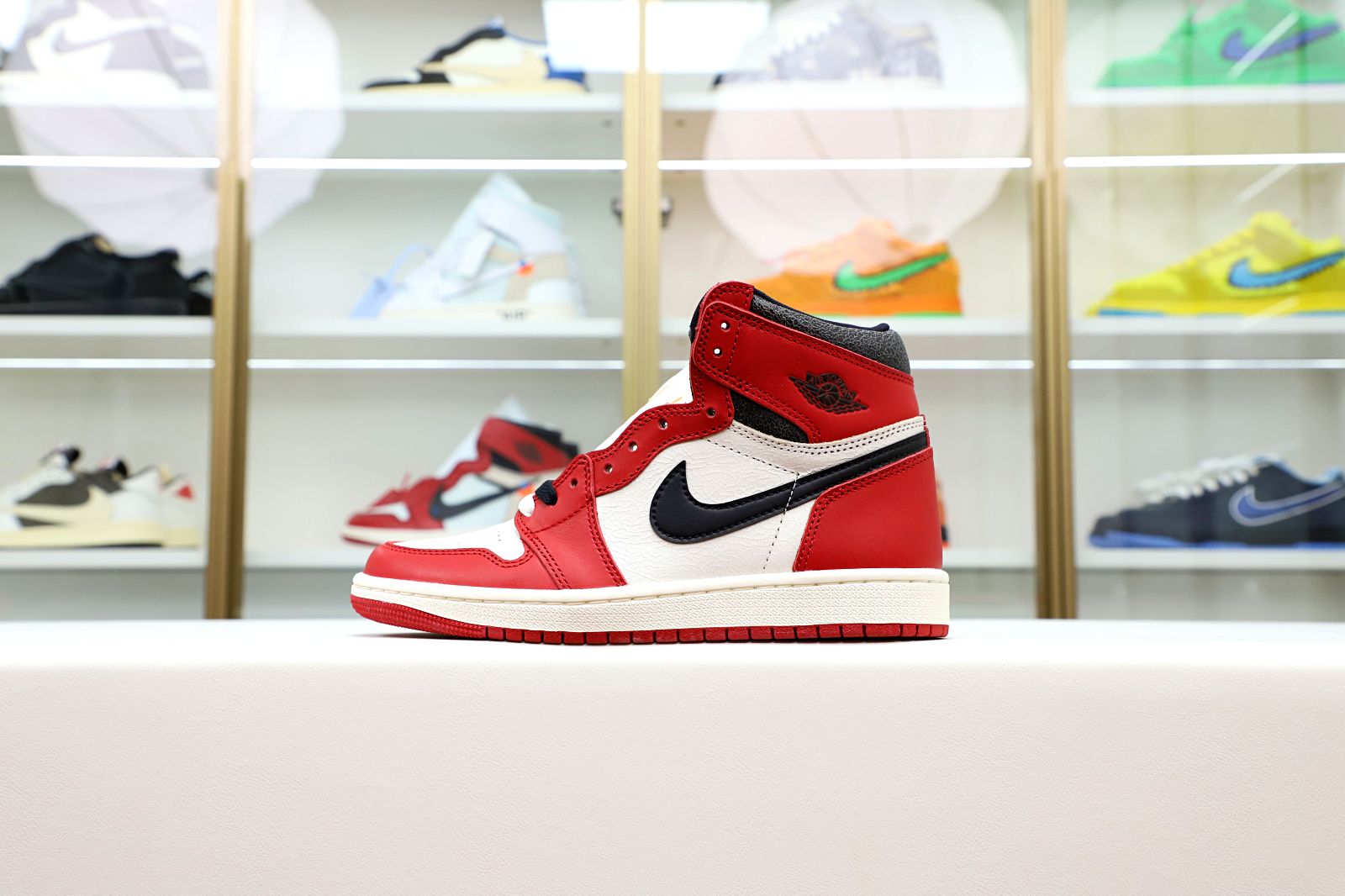 AIR JORDAN 1 REIMAGINED LOST AND FOUND CHICAGO 2022