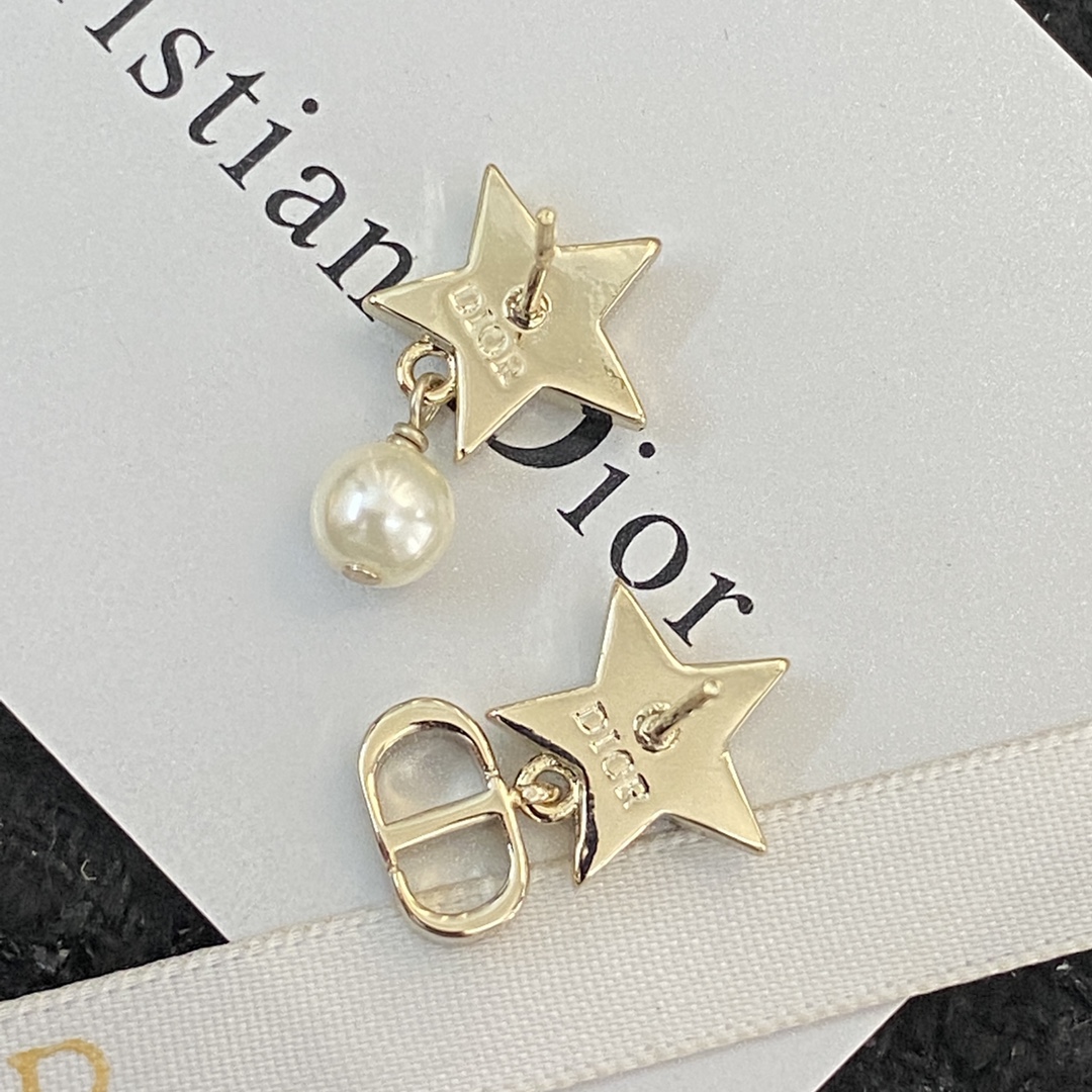 Dior stud earrings