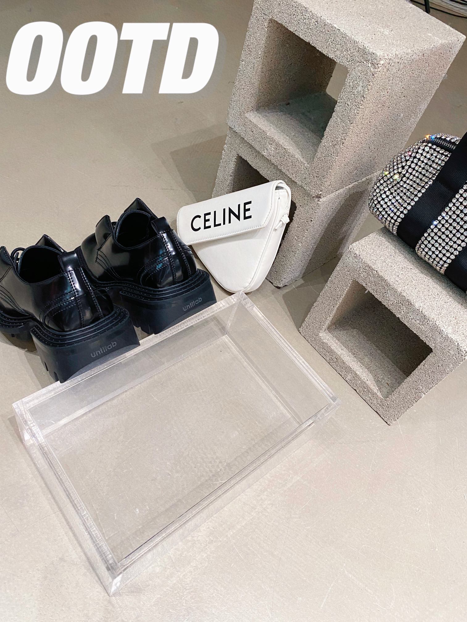 Untitlab 𝟐𝟎𝟐𝟏/𝐒𝐒 𝐧𝐞𝐰 Niche Louboutins Customized cowhide upper Sheepskin lining