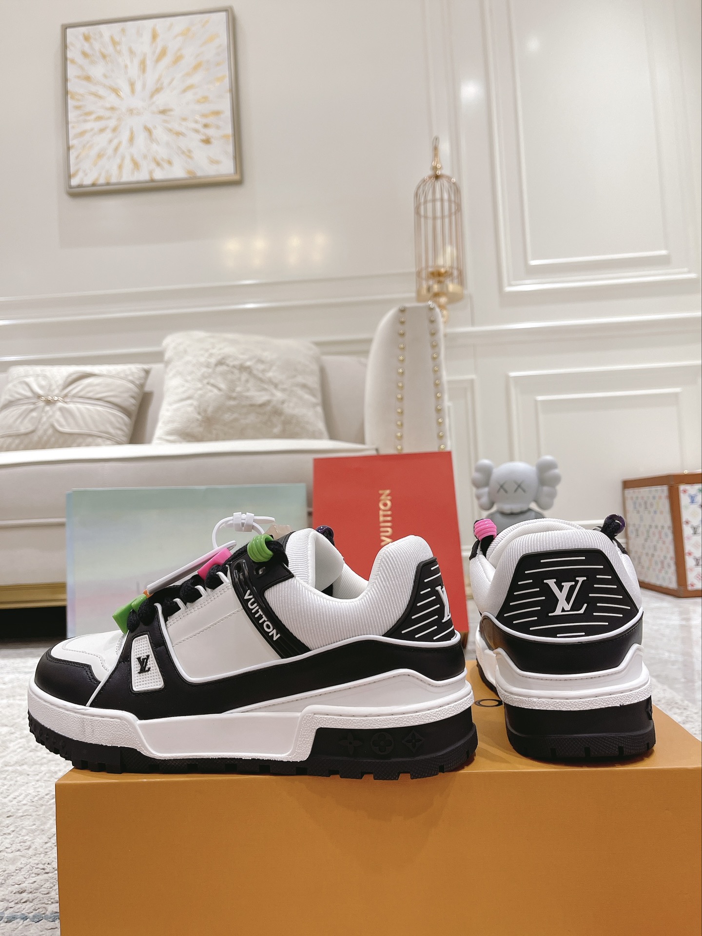 Louis Vuitton couple models DIY buckle sneakers sneakers