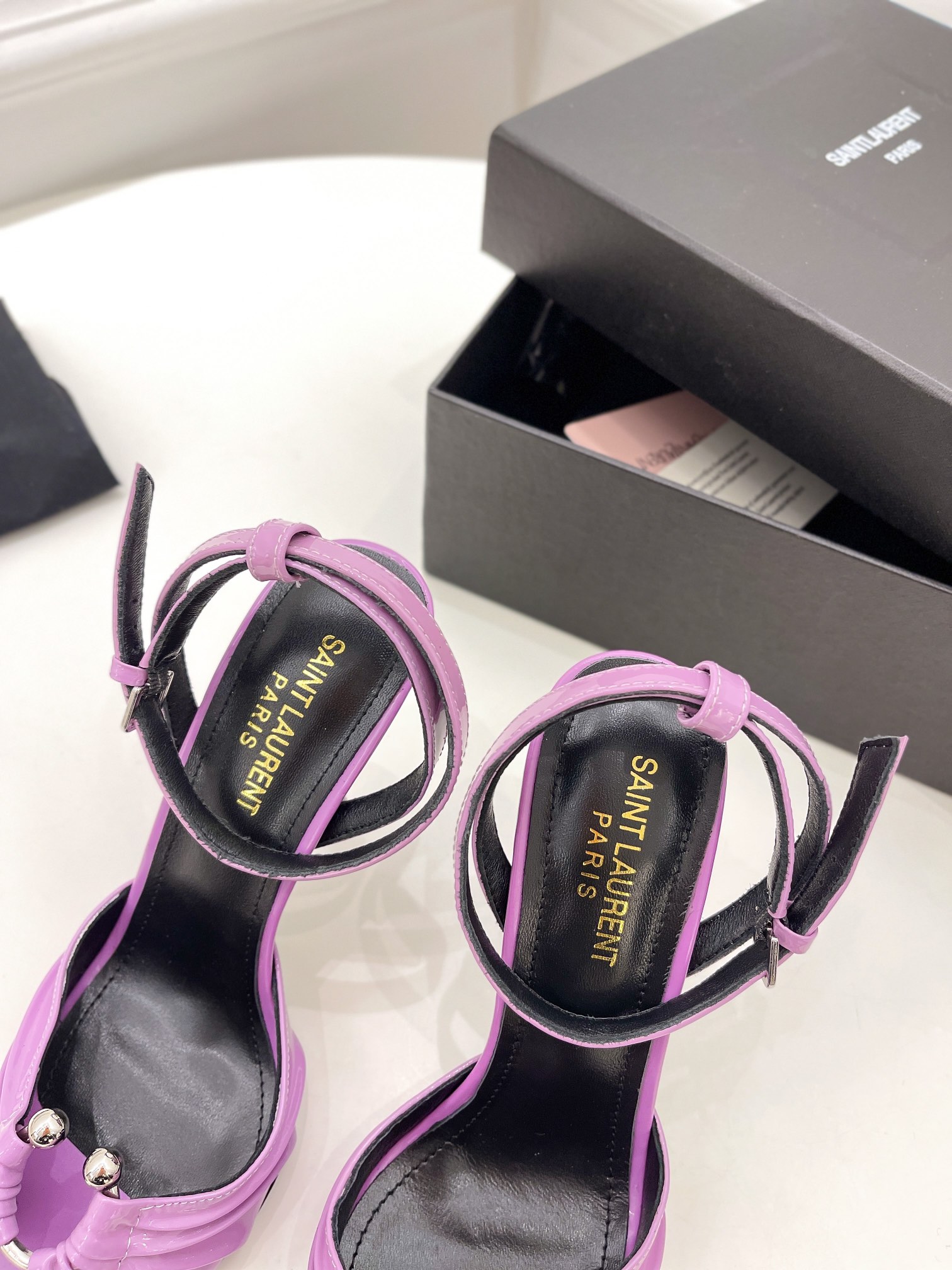 𝙎𝙖𝙞𝙣𝙩 𝙇𝙖𝙪𝙧𝙚𝙣𝙩 | 𝟐𝟎𝟐𝟏/𝐒𝐒 𝐧𝐞𝐰 YSL｜Roland 2022/fw early spring new baked high heels