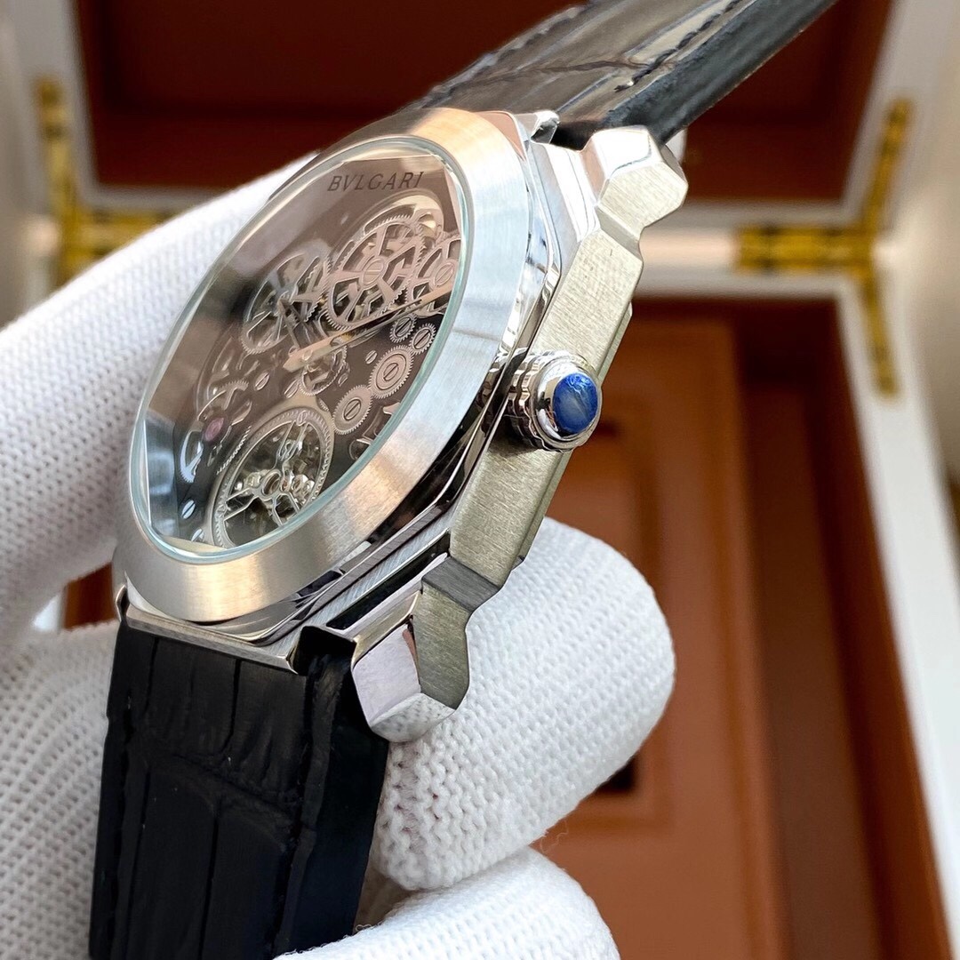 Bulgari OCTO Finissimo Hand-Wound Tourbillon