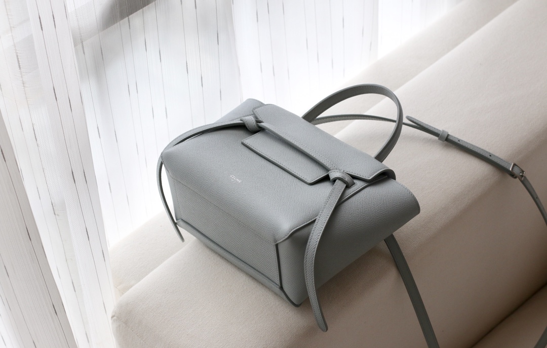 𝐂𝐞𝐥𝐢𝐧𝐞 Belt Bag Catfish Bag Small Grained Calfskin