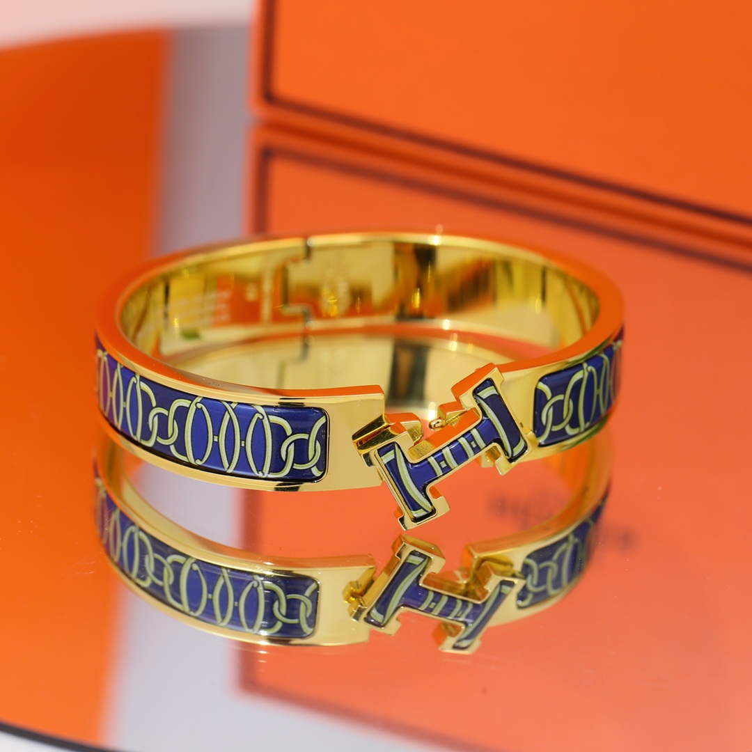 Hermes bracelet