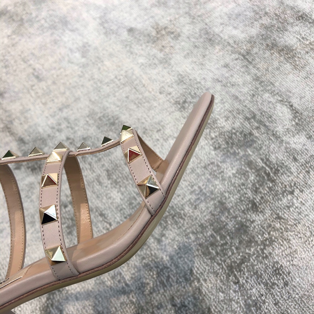 Valentino VT Collection Three Strap Chunky Heel 6cm Nude