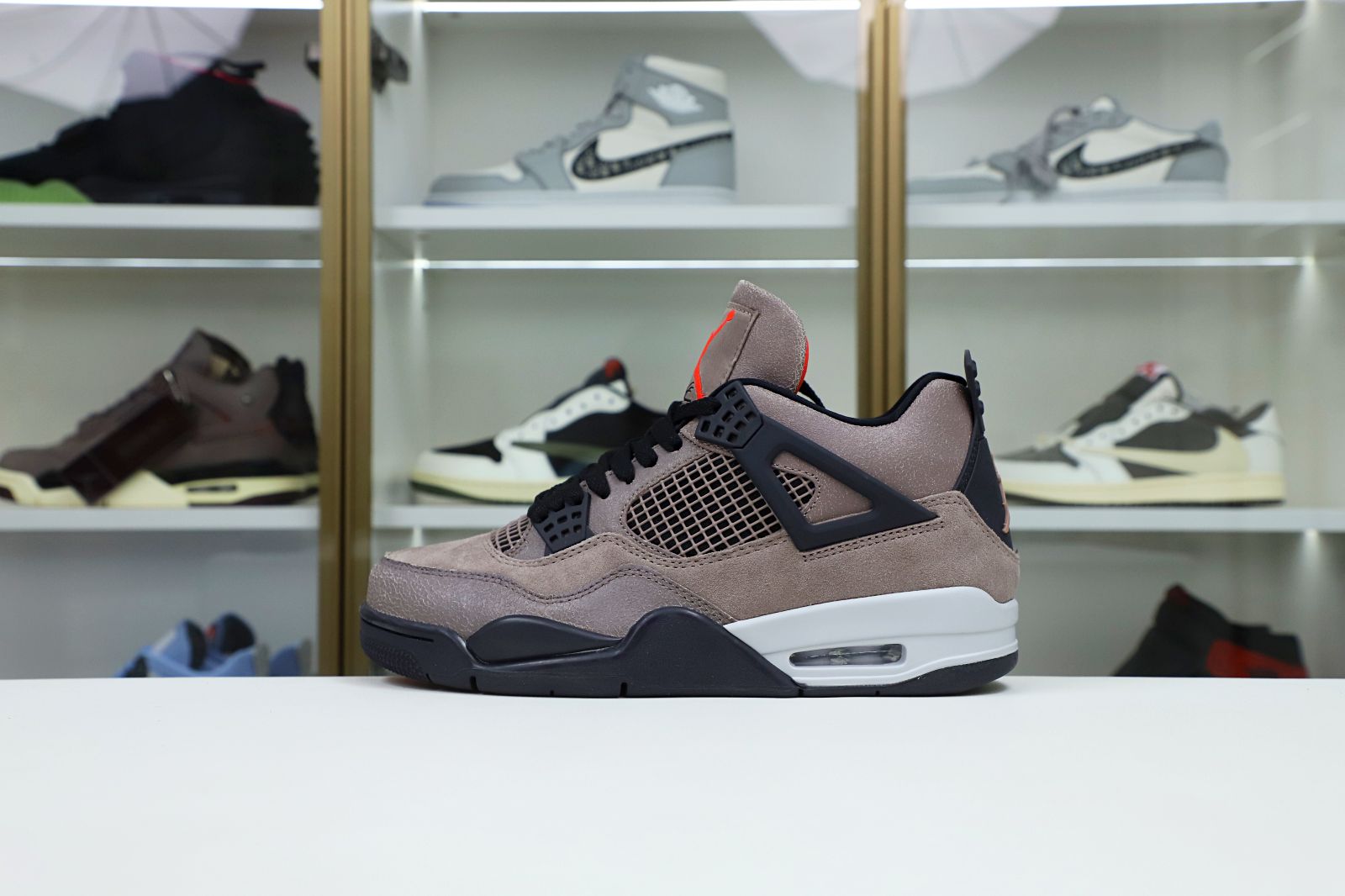 AIR JORDAN 4 RETRO TAUPE HAZE