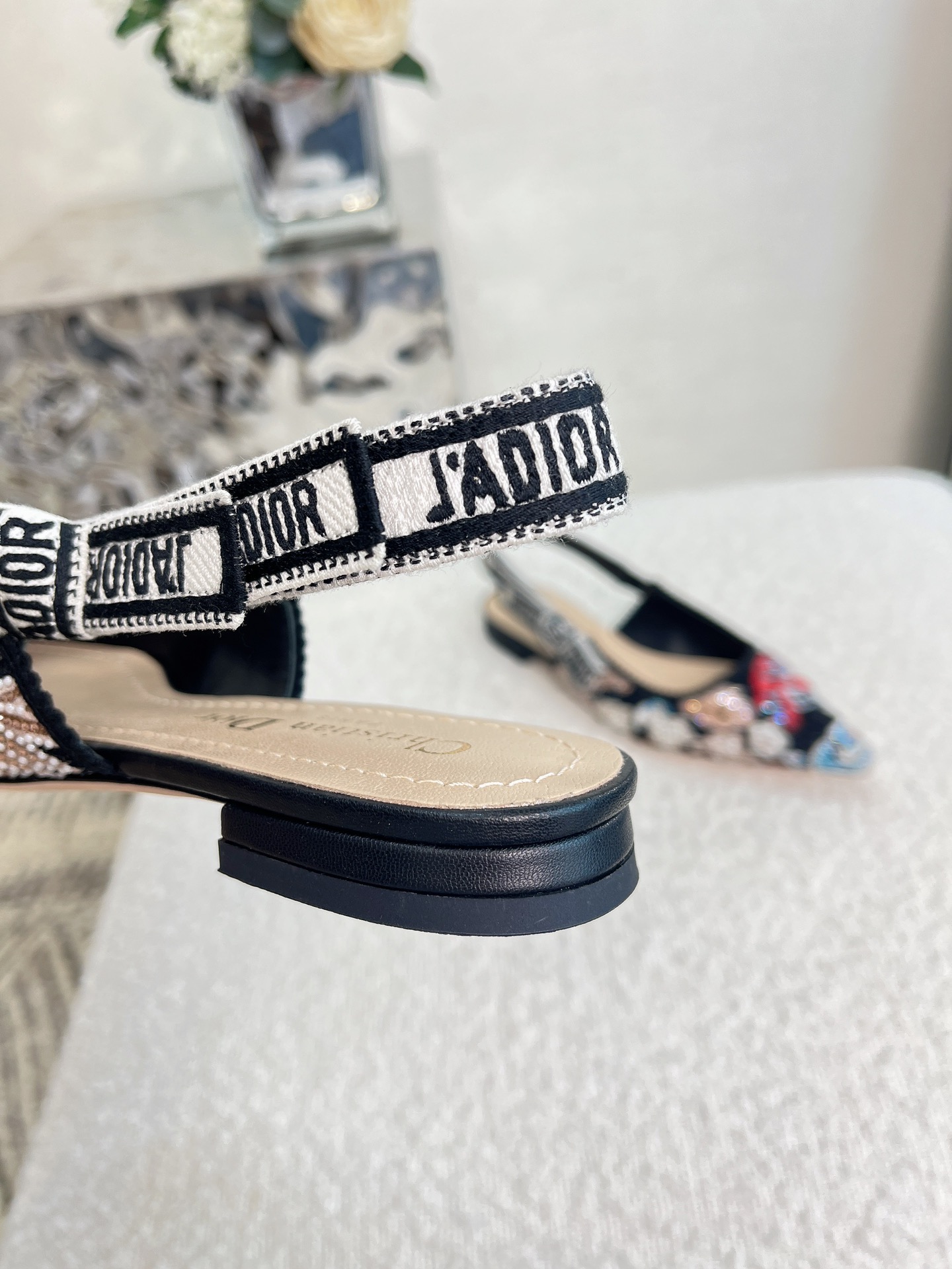 𝐉'𝐀𝐝𝐢𝐨𝐫 ｜𝟐𝟎𝟐𝟑𝐒𝐒/𝐧𝐞𝐰 Printed embroidered high heels