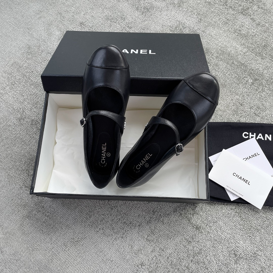 CHANEL single strap Mary Jane uppers imported mixed sheepskin grain sheepskin leather leather outsole