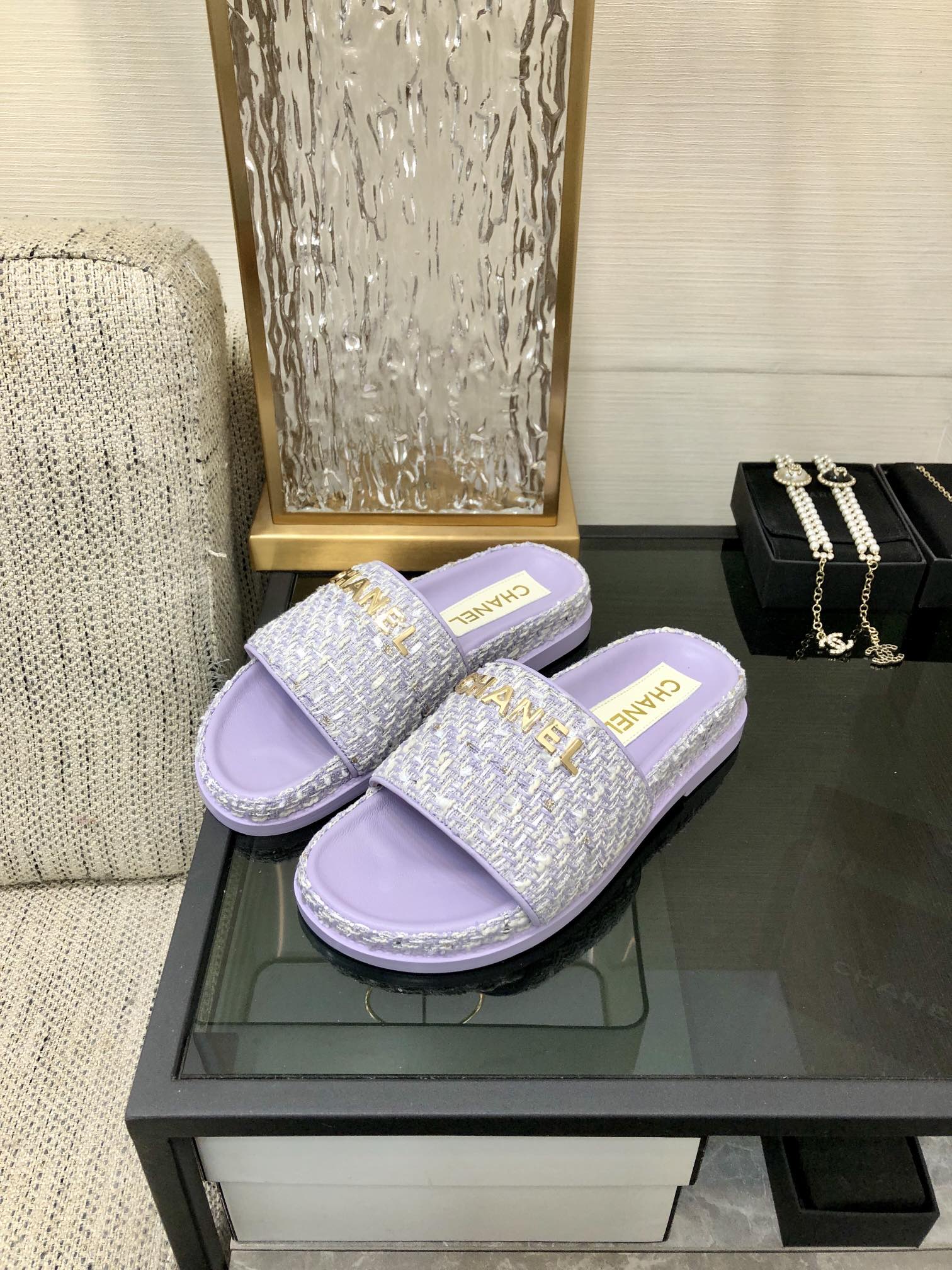 CHANEL 2022 early spring latest honey slippers fashion versatile series imported sheepskin cushioned feet