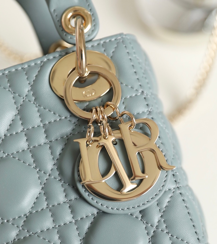 Lady haze blue vine checkered lacquered GR original sheepskin mini Three compartments