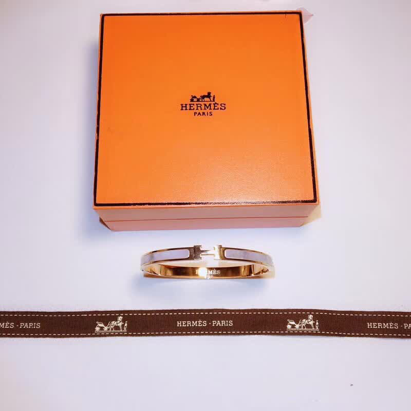 Hermes bracelet