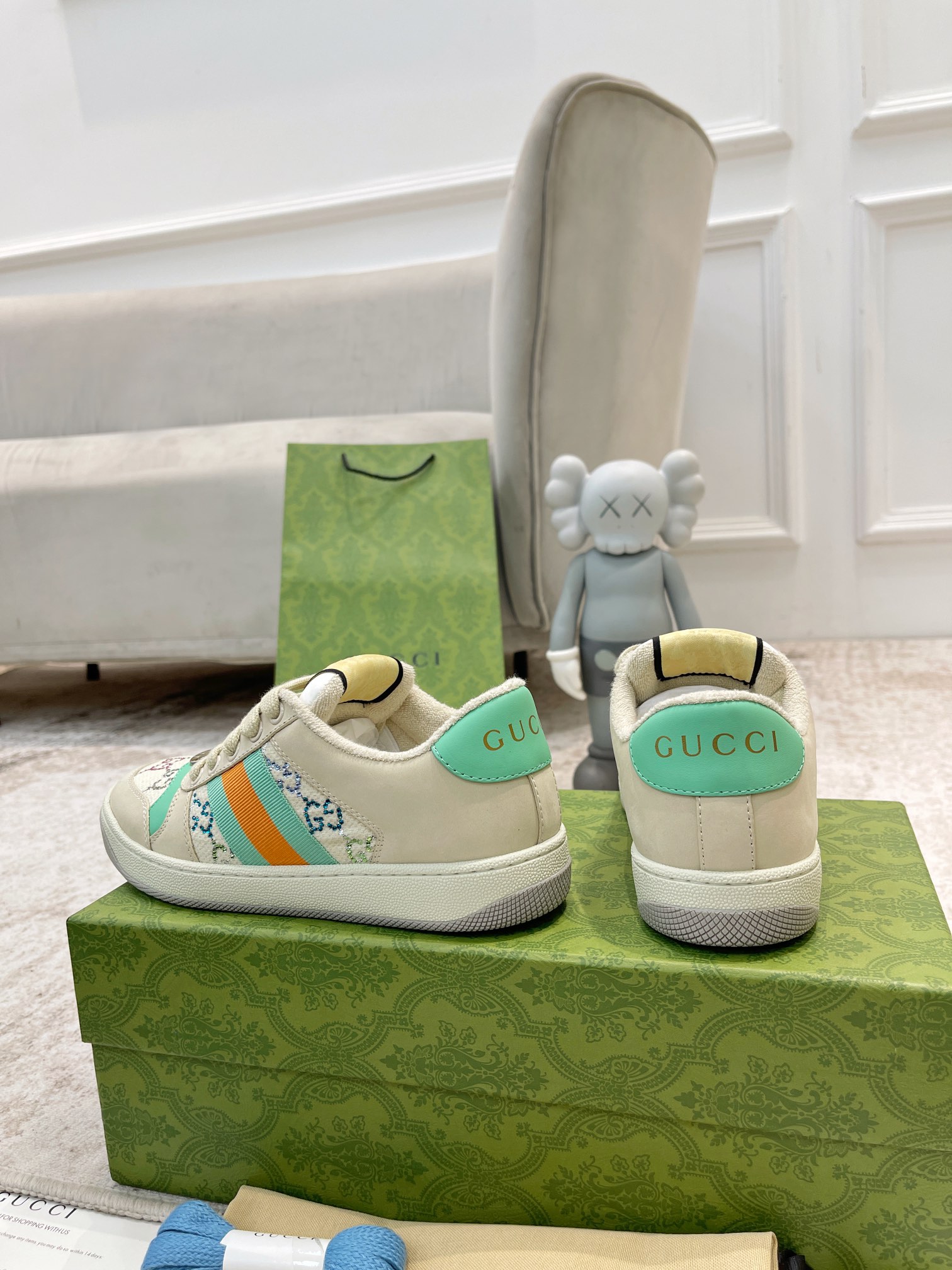 Gucci new upgraded small dirty shoes couple models