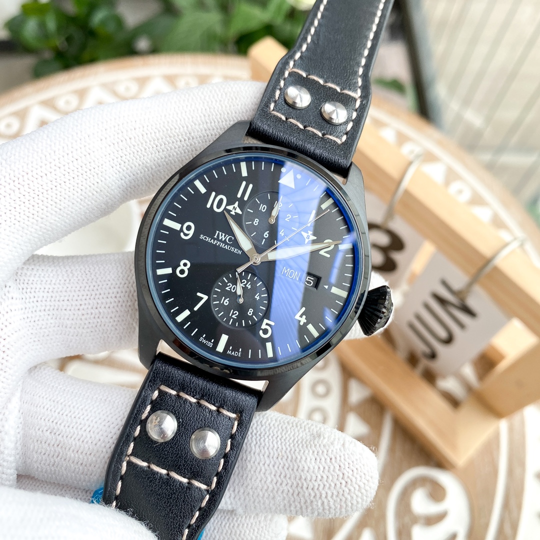 IWC- Fine men's watches Fully automatic mechanical movement, top 316 steel case and strap