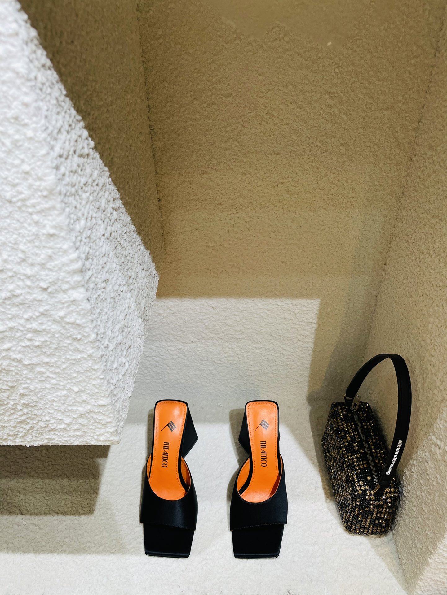 THE ATTICO | 𝟐𝟎𝟐𝟏/𝐒𝐒 𝐧𝐞𝐰 The attico triangle heel sandals lined with sheepskin leather genuine leather outsole