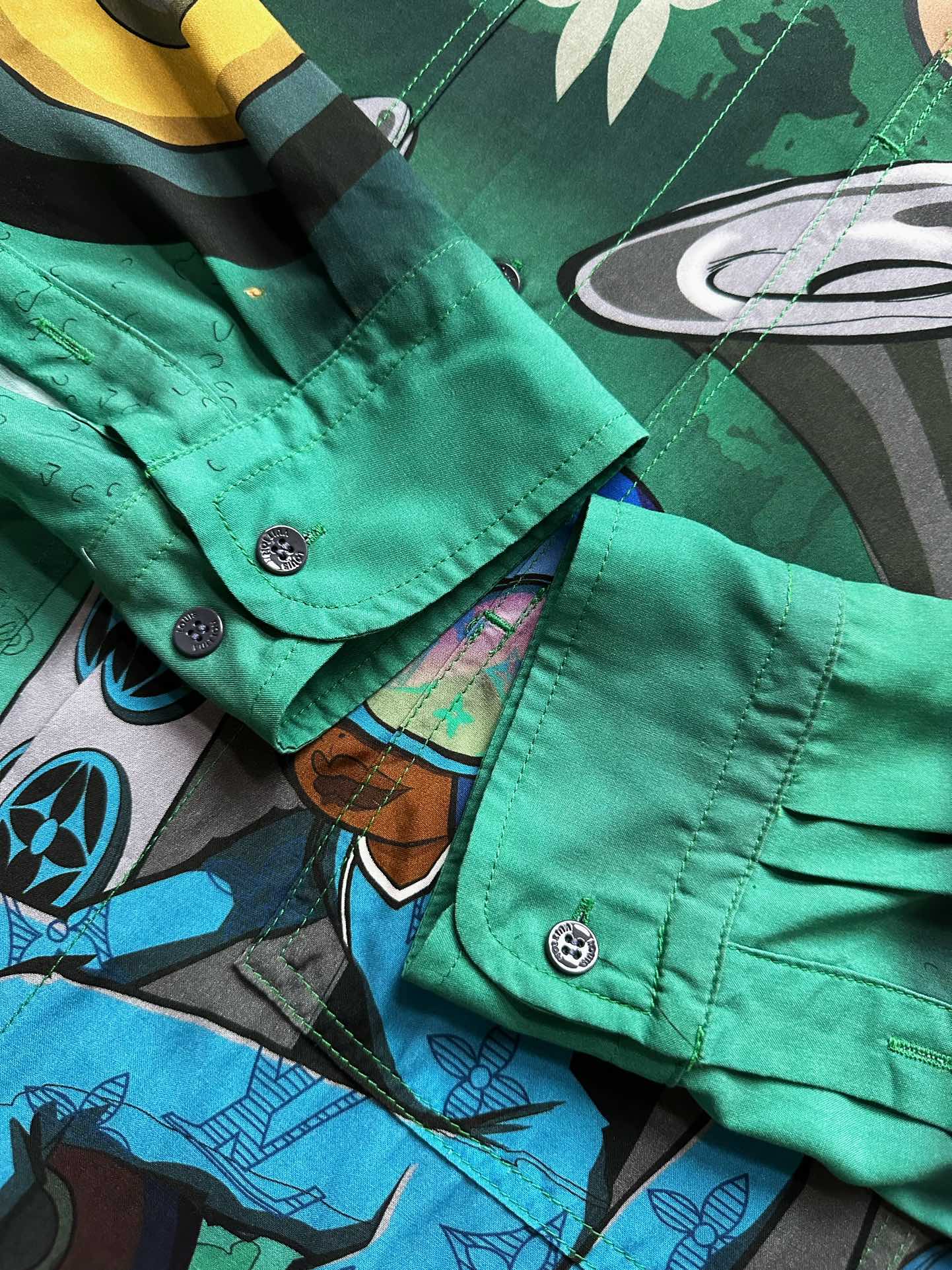 Louis Vuitton… Alien Long Sleeve Shirt