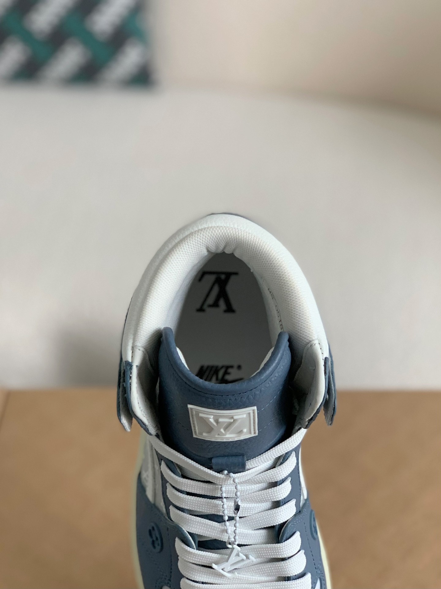 Louis Vuitton x Nike Air Jorda 1 High AJ1 Sneakers