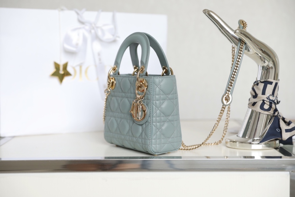 Lady haze blue vine checkered lacquered GR original sheepskin mini Three compartments