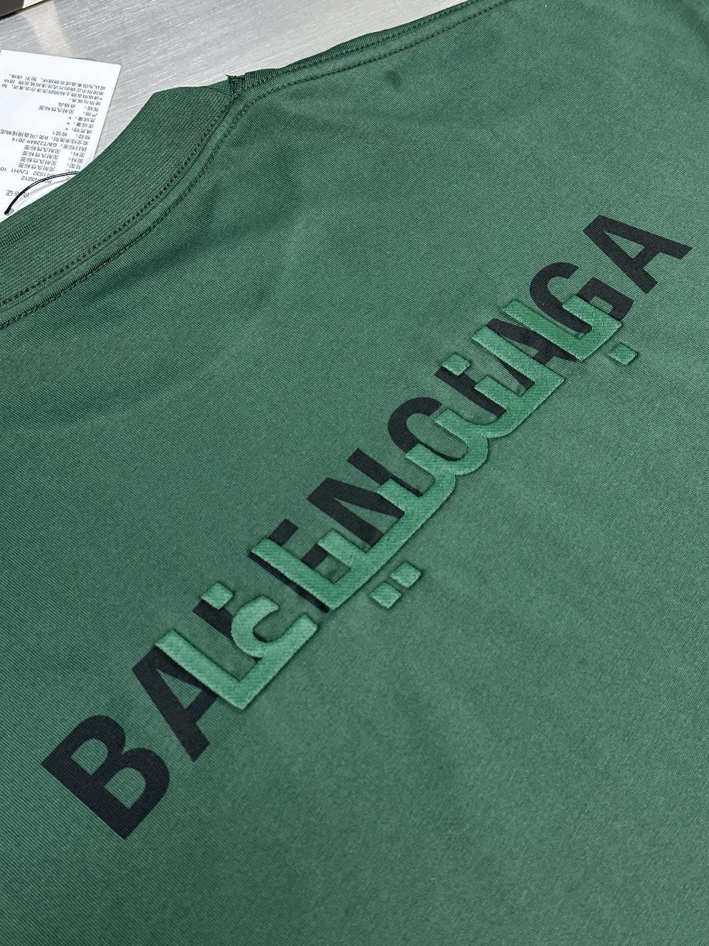 Balenciaga double back embroidered short sleeves
