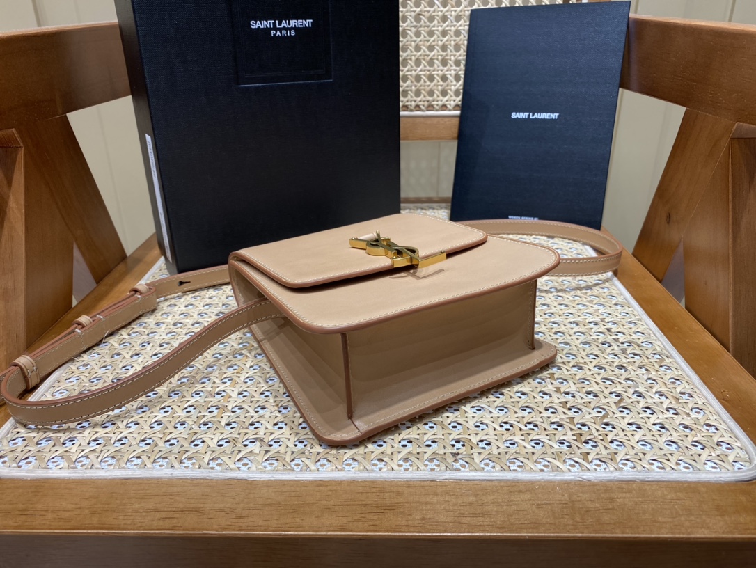 SAINT LAURENT 𝐊𝐚𝐢𝐚 𝐁𝐚𝐠  #668809 original leather