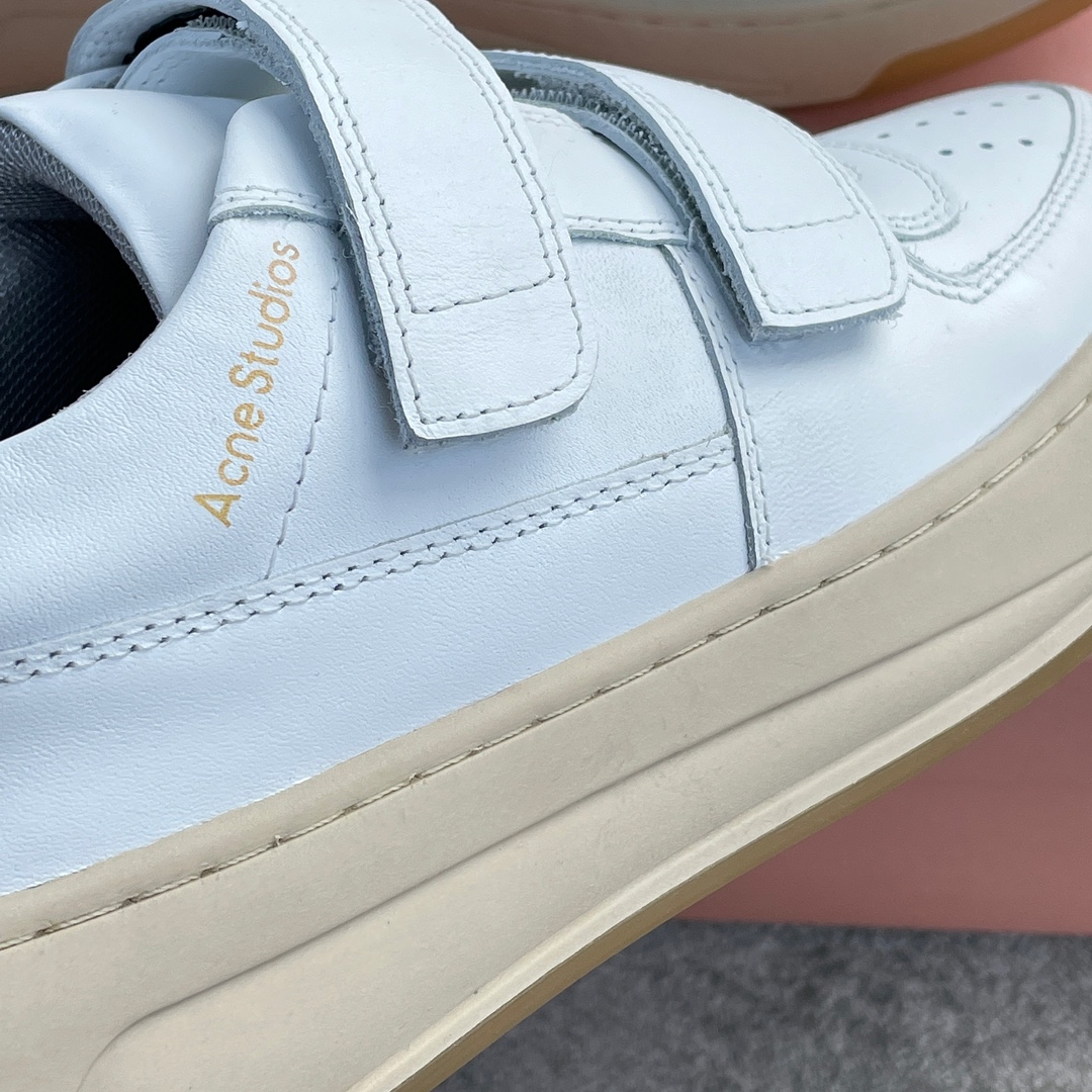 Acn*e Studio*s White Velcro Shoes